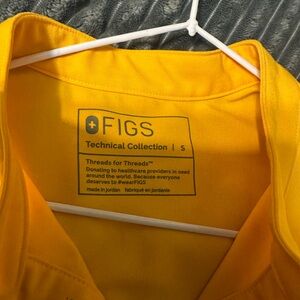 Figs Yellow scrub set small/ medium petite